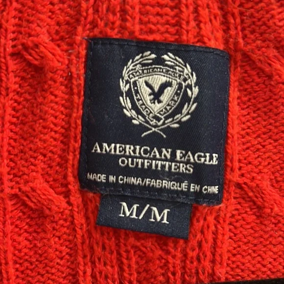 Red American eagle sweater - Picture 2 of 4